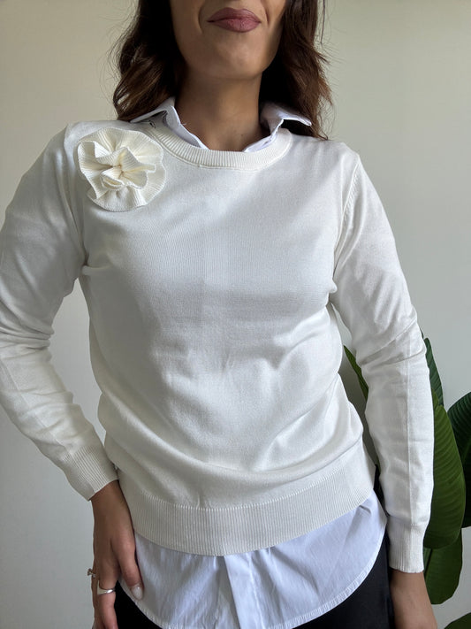Maglia basica fiore bianca